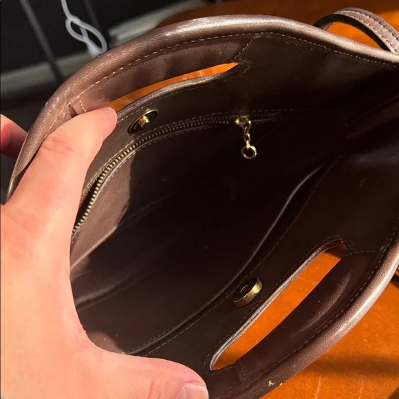 Coach Crossbody Bag - Picture 3 of 10